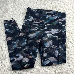 Lululemon Fast and Free Tight II 25" *Non-Reflective Nulux Glacier Camo Starligh